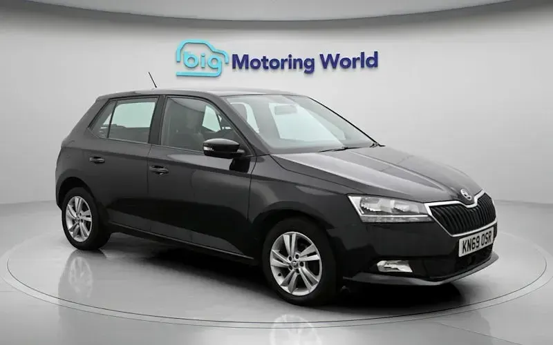 Used Skoda Fabia SE 75 HP (55 kW) 2019 Black Hatchback