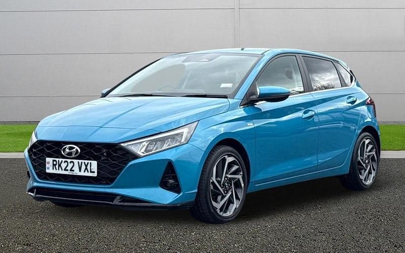 Used Hyundai i20 Premium 101 HP (74 kW) 2023 Hatchback