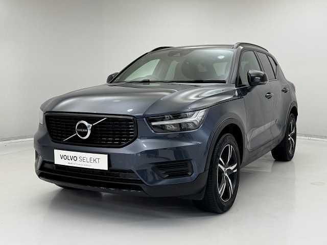Used Volvo XC40 R-Design 161 HP (118 kW) 2022 SUV
