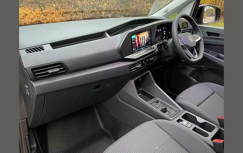 New VW Caddy 120 HP (88 kW) 2025 Grey MPV