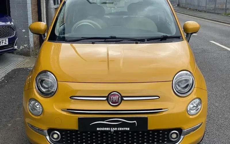 Used Fiat 500 Lounge 86 HP (63 kW) 2015 Hatchback