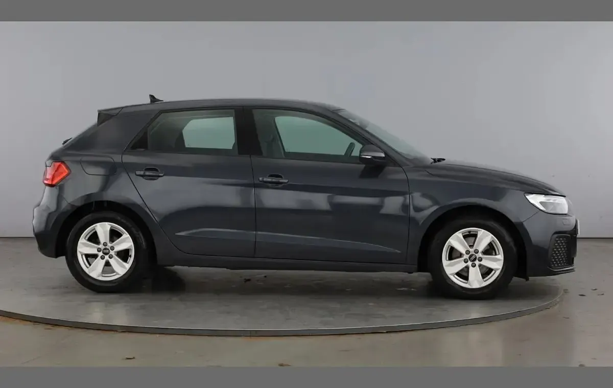 Used Audi A1 Design 108 HP (79 kW) 2022 Grey SUV
