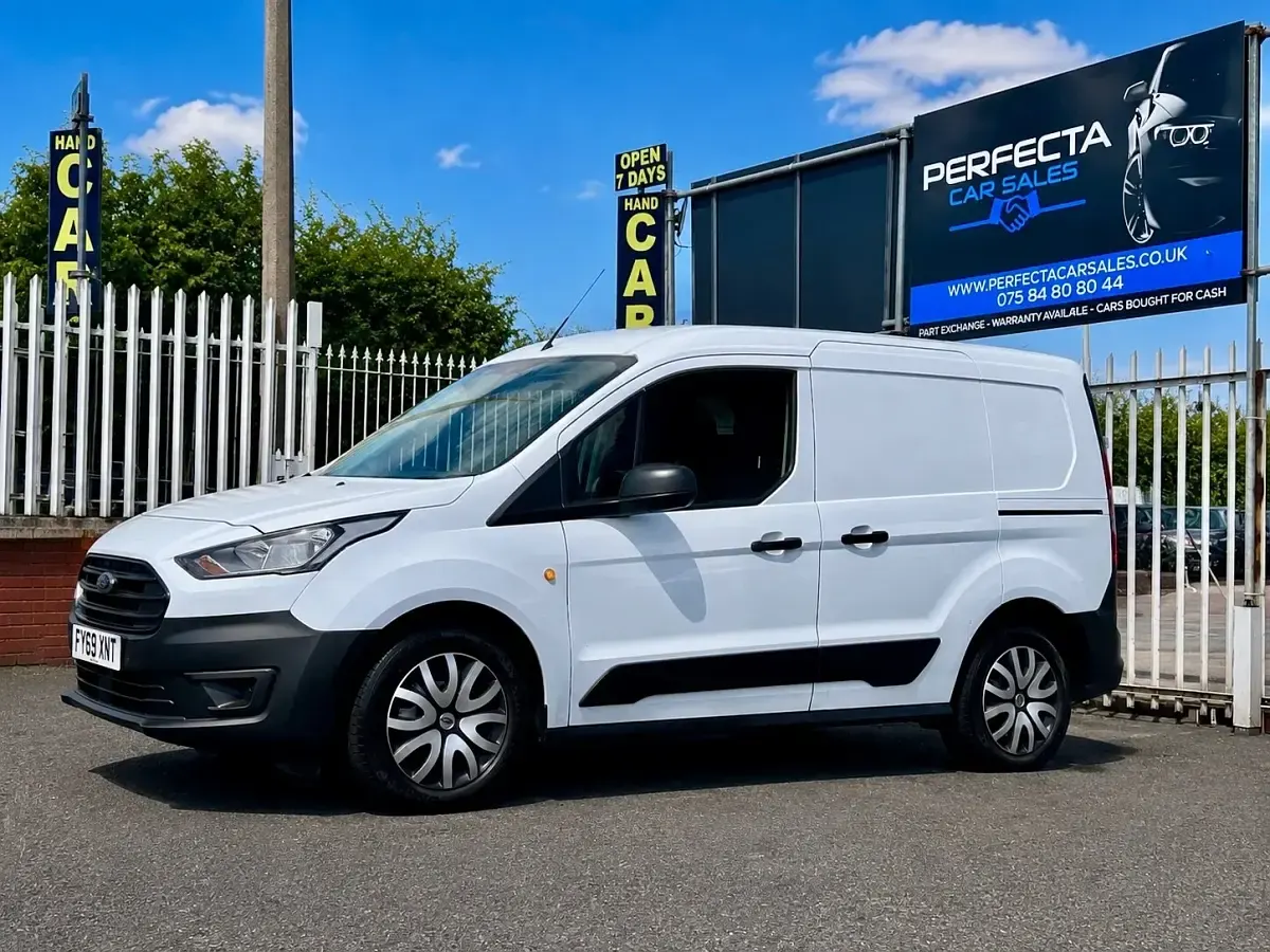 Used Ford Transit 100 HP (73 kW) 2020 White Van