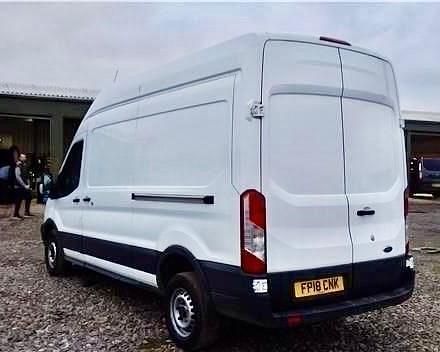 Used Ford Transit 130 HP (95 kW) 2018 White Van