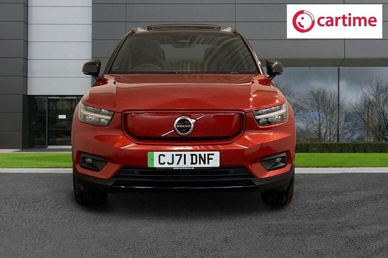 Usado Volvo XC40 Pro 169 kW (231 HP) 2022 Vermelho SUV