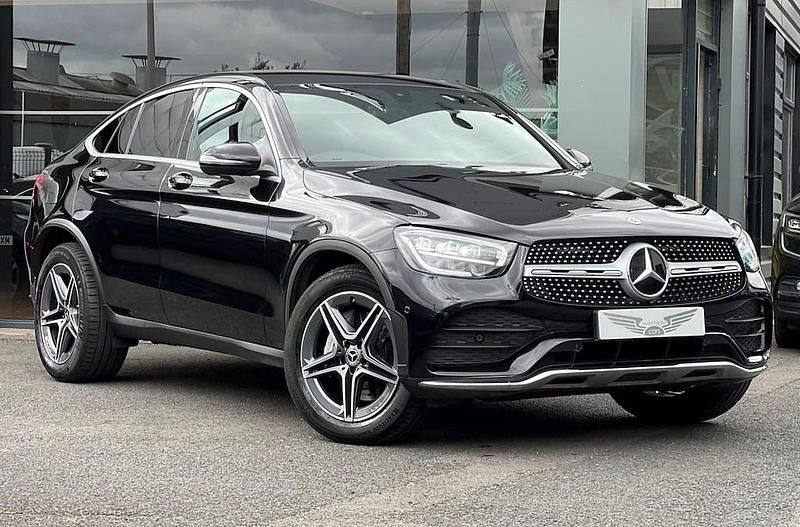 Black Used 2019 Mercedes GLC220 AMG line Coupe | £24,950 (Good price) - Image 1/4