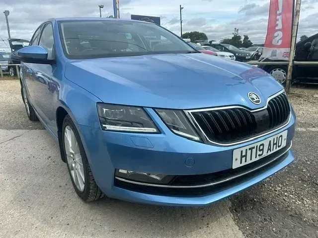 Used Skoda Octavia SE L 150 HP (110 kW) 2019 Blue Hatchback