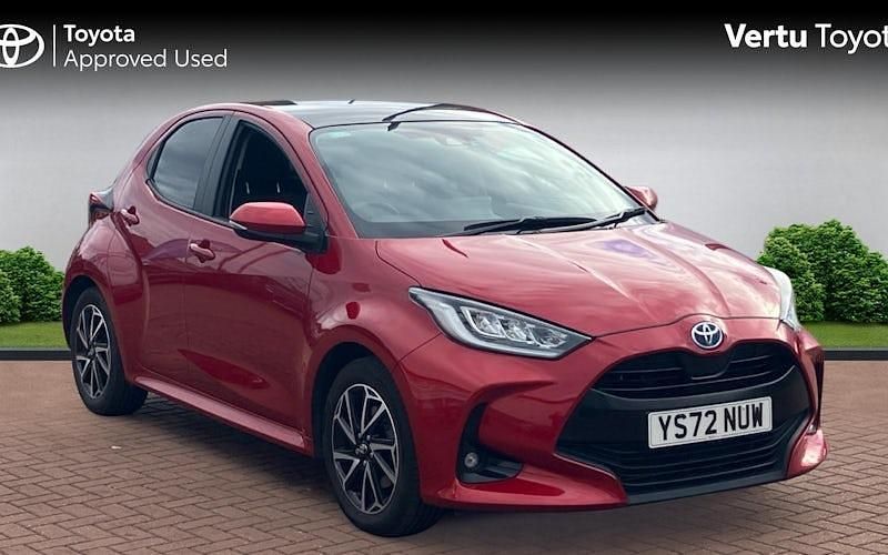Used Toyota Yaris Hybrid Design 116 HP (85 kW) 2026 Hatchback