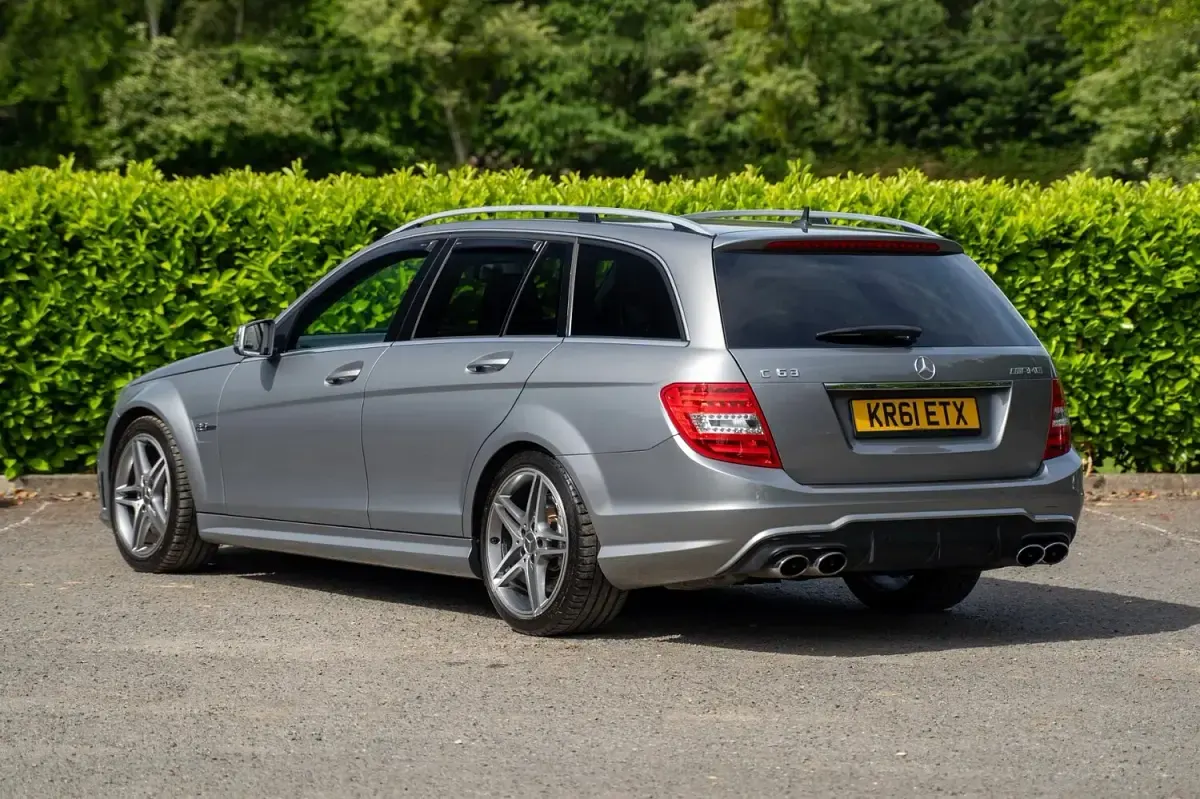 Used Mercedes C63 AMG 510 HP (375 kW) 2012 Silver Estate
