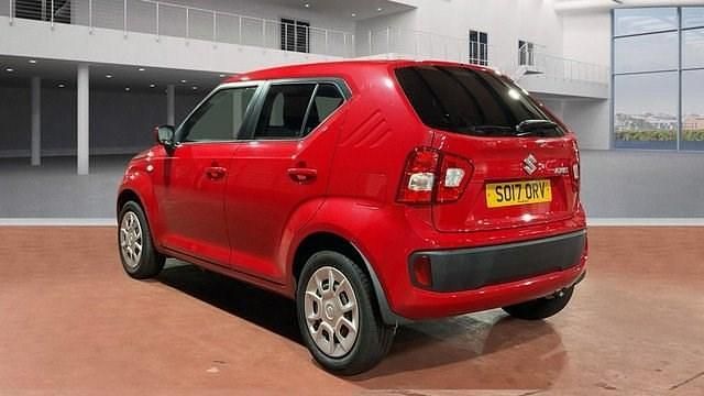 Used Suzuki Ignis SZ3 90 HP (66 kW) 2017 Red SUV