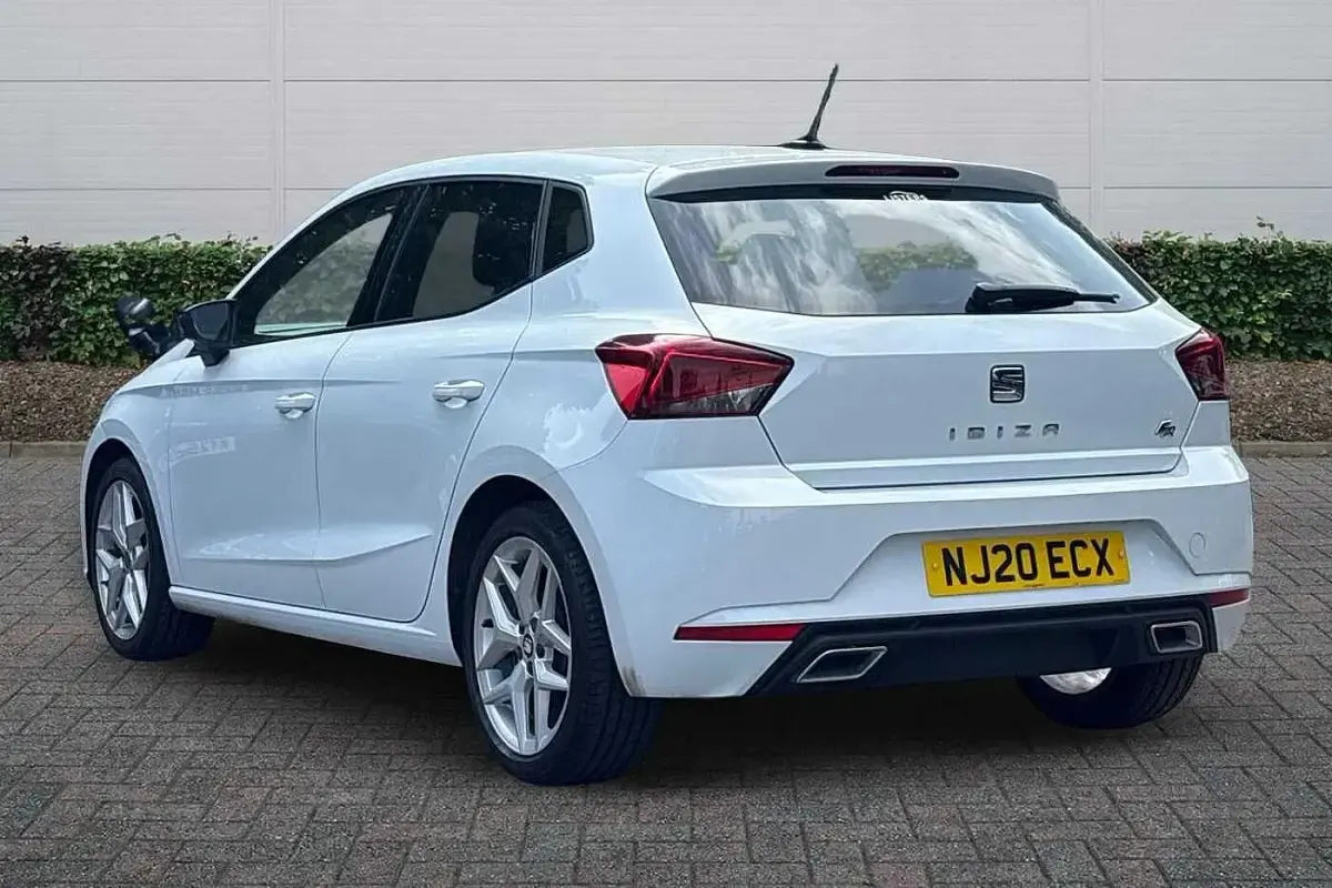 Used Seat Ibiza FR 2020 White Hatchback