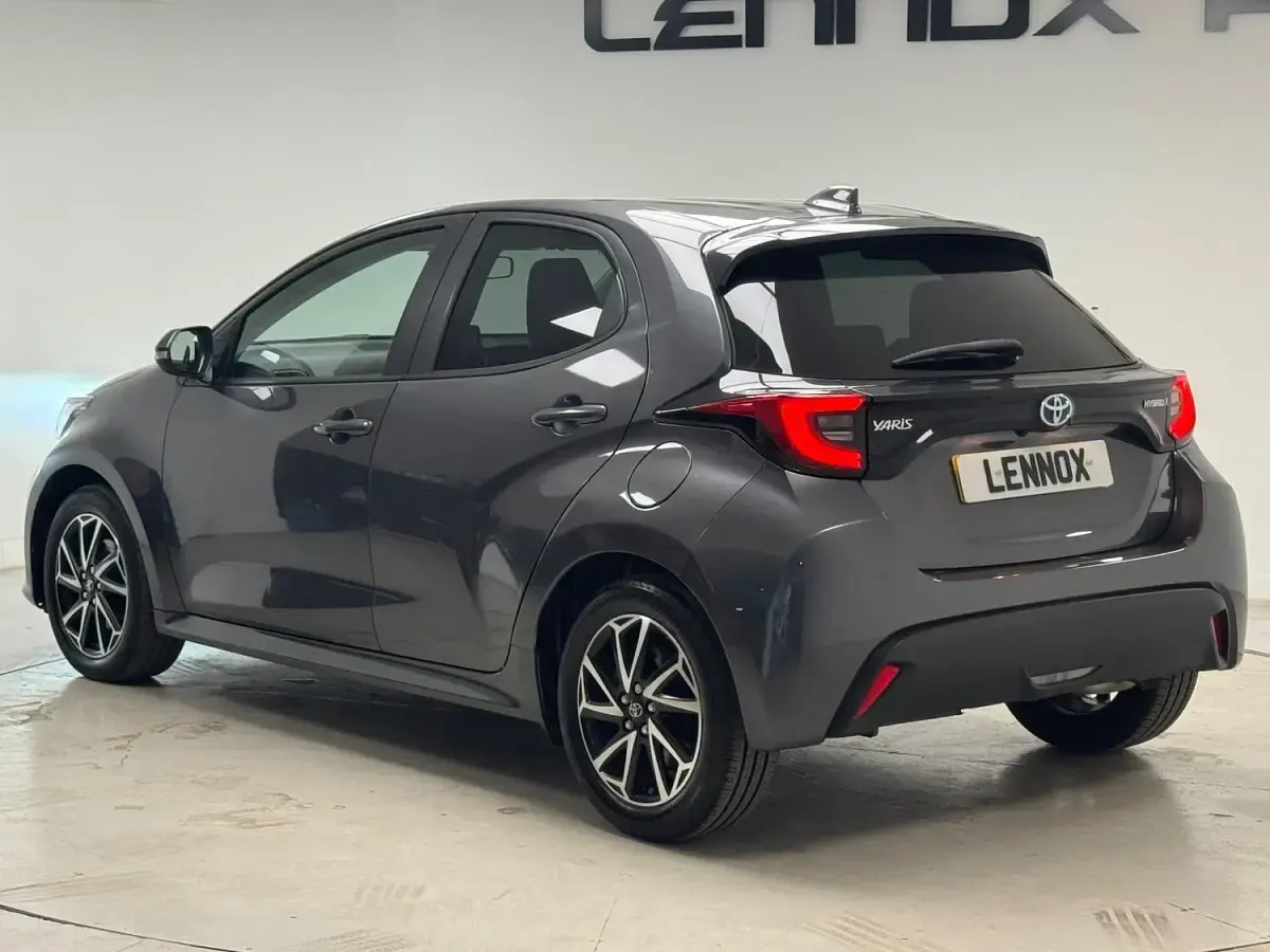 Used Toyota Yaris Design 114 HP (83 kW) 2023 Grey Hatchback