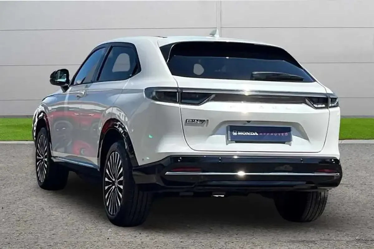 Used Honda e:Ny1 Advance 150 kW (204 HP) 2024 White SUV