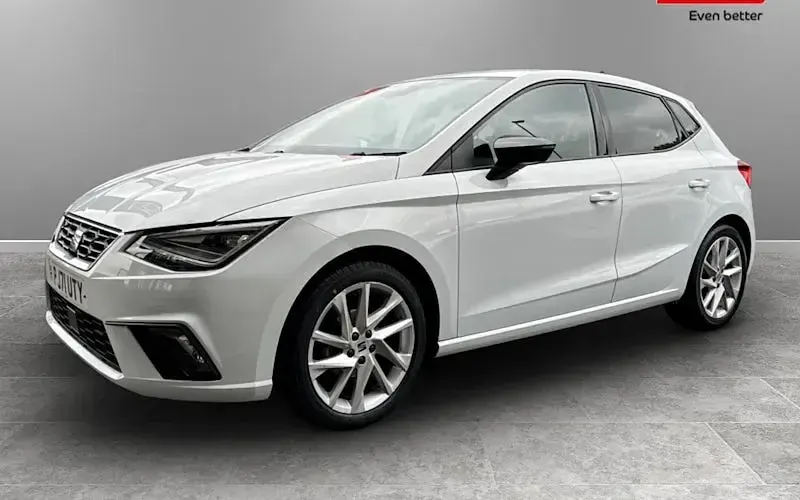 Usado Seat Ibiza FR 95 HP (69 kW) 2025 Citadino