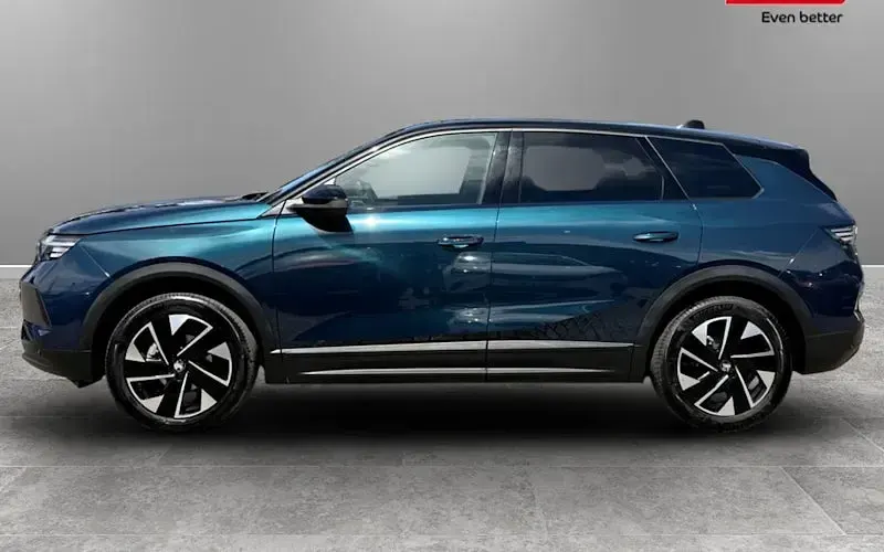 Used Vauxhall Grandland X GSe 145 HP (106 kW) 2025 Blue SUV