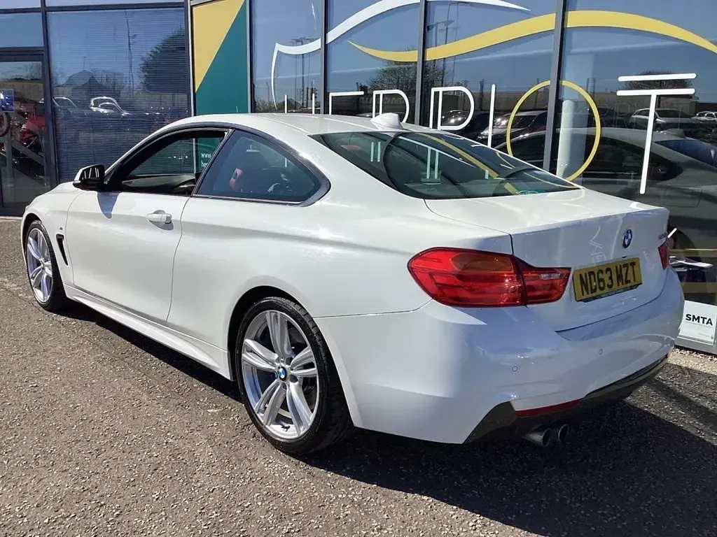 Usado BMW 428 M Sport 245 CV (180 kW) 2013 Blanco Coupe
