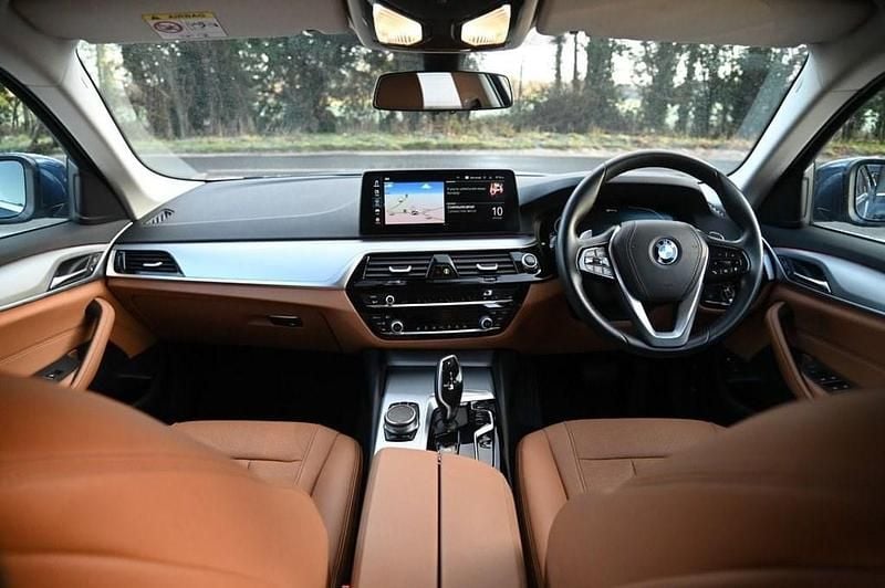 Used BMW 530e Comfort Edition 2022 Blue Estate