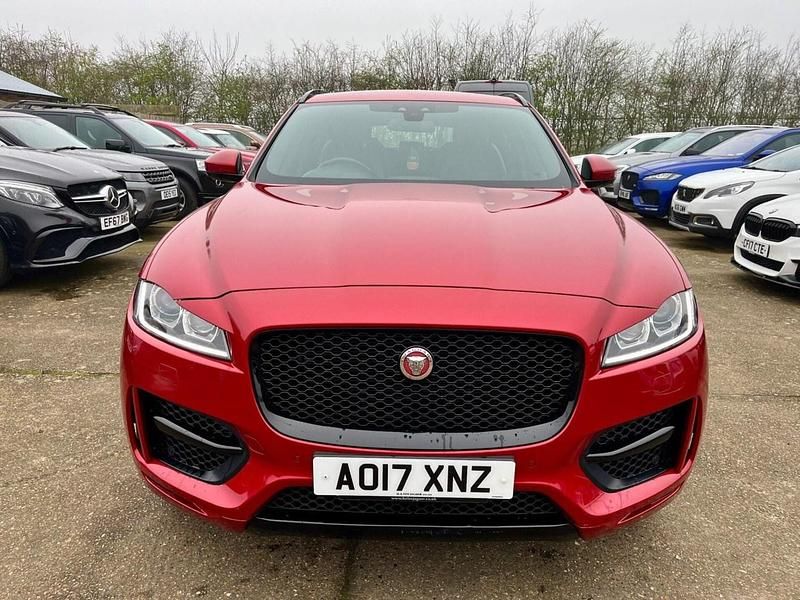 Used Jaguar F-Pace R-Sport 180 HP (132 kW) 2017 Red SUV