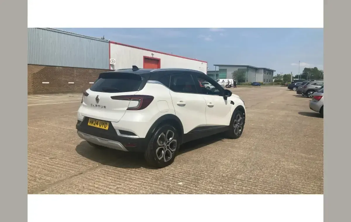 Used Renault Captur Techno 90 HP (66 kW) 2024 Other SUV