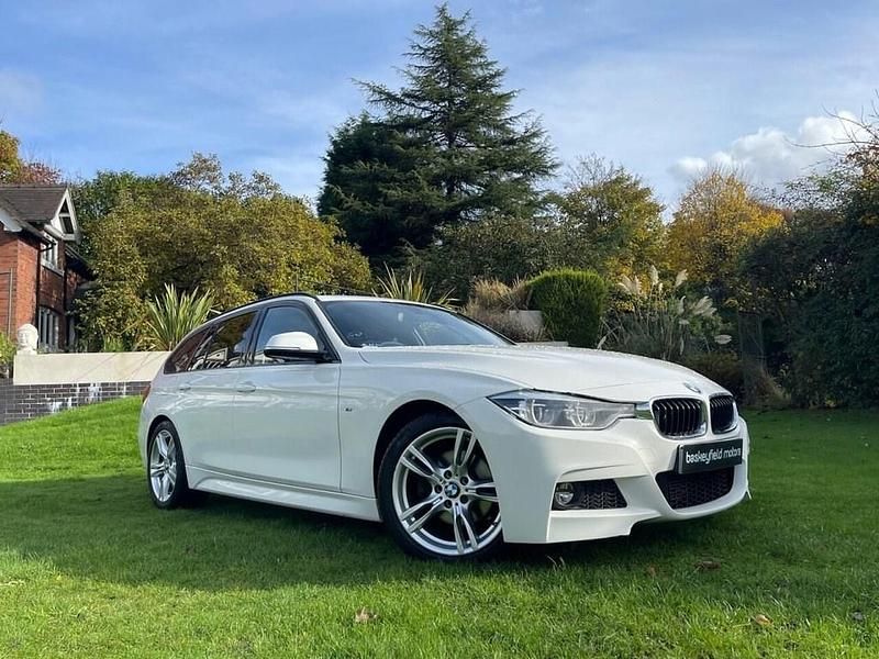 White Used 2017 BMW 320 M Sport Estate | £13,995 (A bit pricey) - Image 1/4
