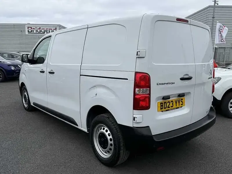 Used Citroën Dispatch 2023 White MPV