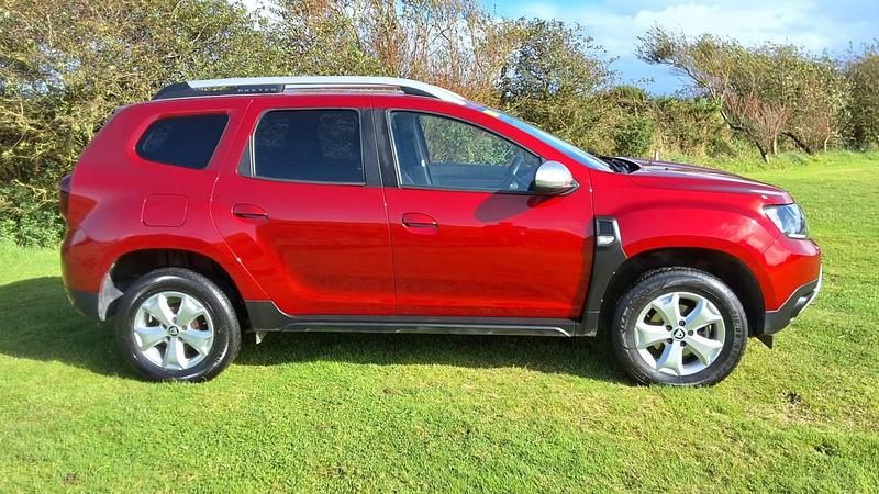 Used Dacia Duster Comfort 100 HP (73 kW) 2020 Red SUV