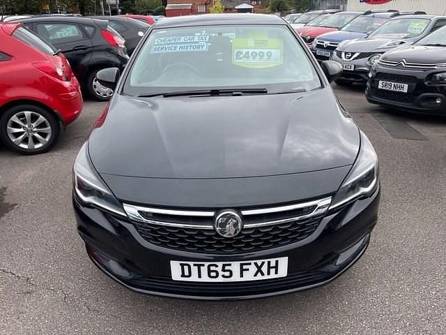 Used Vauxhall Astra S 105 HP (77 kW) 2016 Black Hatchback