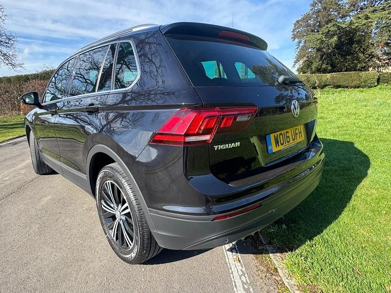 Used VW Tiguan SE 150 HP (110 kW) 2016 Black SUV