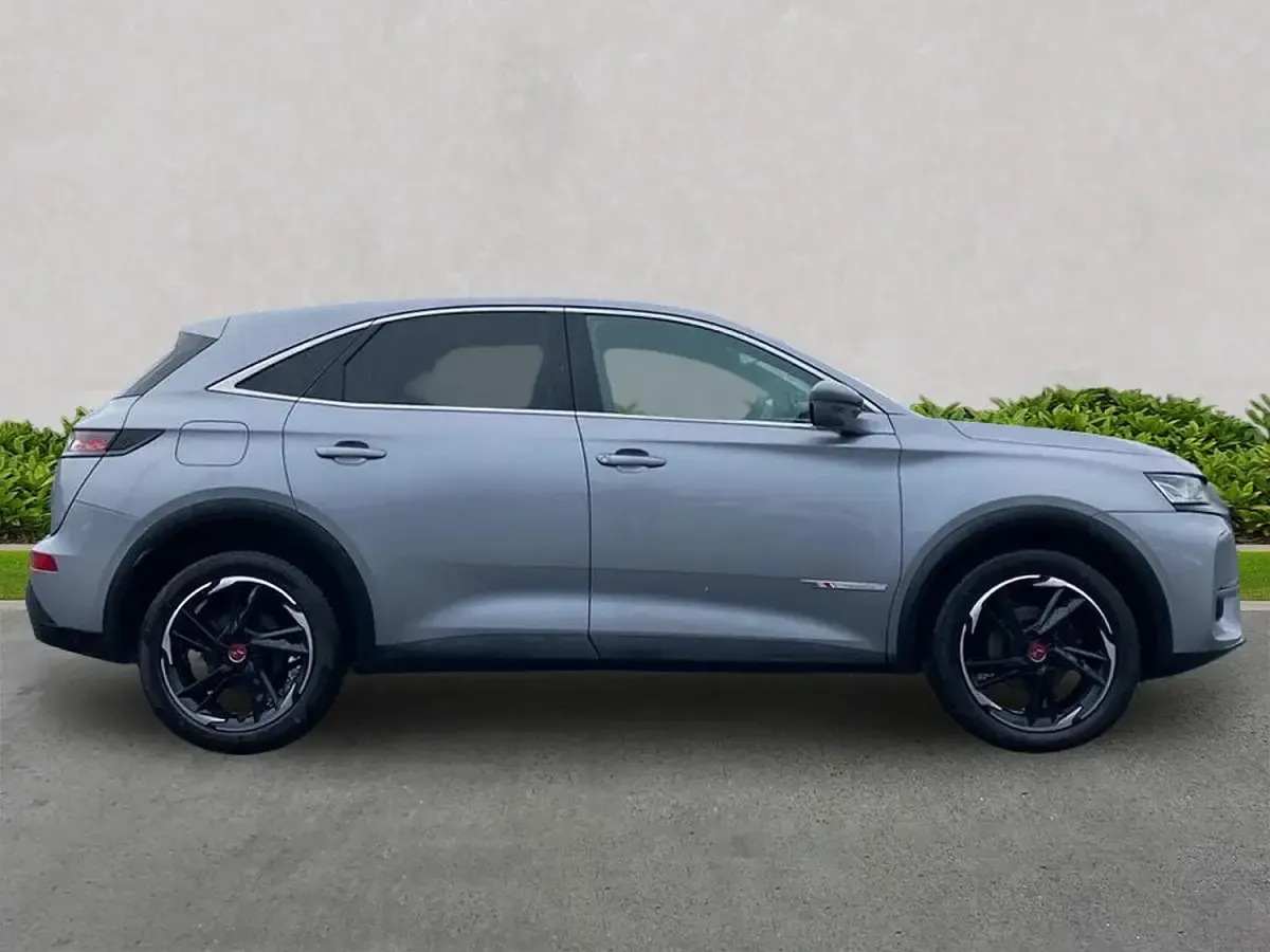 Used DS Automobiles DS7 Crossback Performance 180 HP (132 kW) 2022 Grey SUV