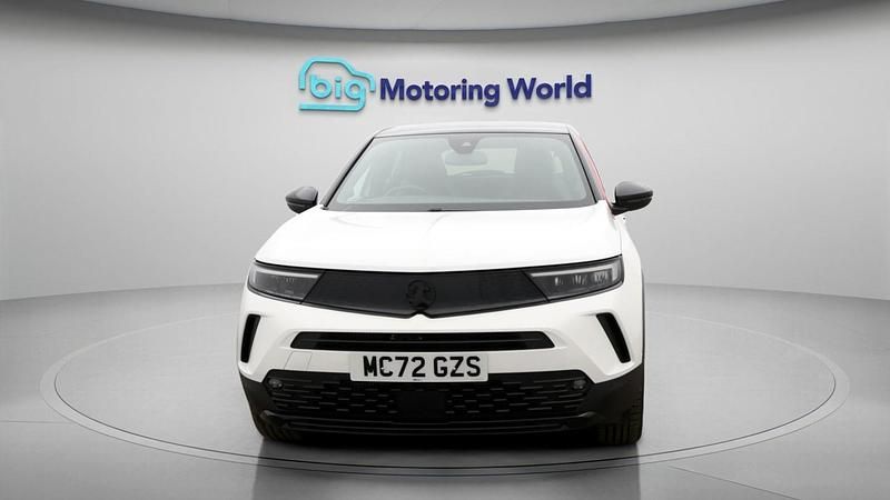 Used Vauxhall Mokka GS Line 129 HP (94 kW) 2023 White SUV