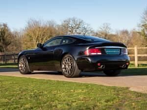 Used Aston Martin Vanquish 528 HP (388 kW) 2007 Black Coupe