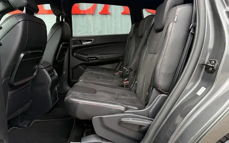 Usado Ford S-MAX ST-Line 190 HP (139 kW) 2019 Monovolume
