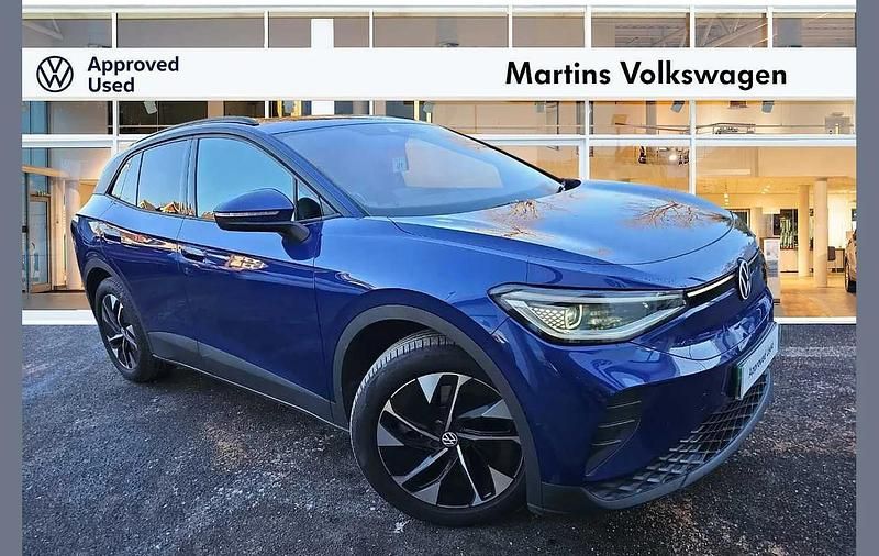 Blue Used 2025 VW ID.4 Pro SUV | £26,990 (Fair price) - Image 1/4