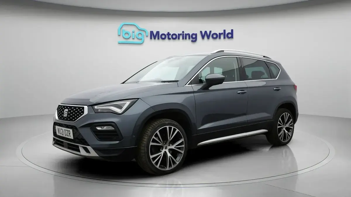 Käytetty Seat Ateca Xperience Lux 150 HP (110 kW) 2021 Harmaa Katumaasturi