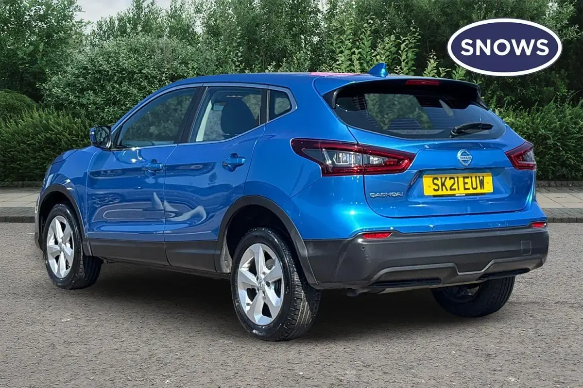 Used Nissan Qashqai Acenta Premium 160 HP (117 kW) 2021 Blue SUV