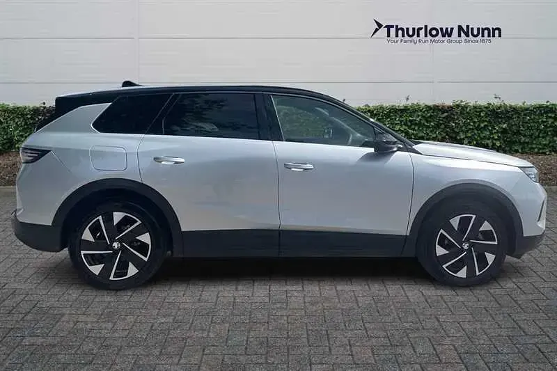 Used Vauxhall Grandland X S 145 HP (106 kW) 2025 Grey SUV