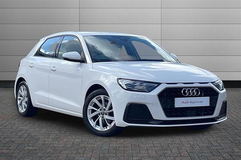 Used Audi A1 Sport 116 HP (85 kW) 2019 White SUV