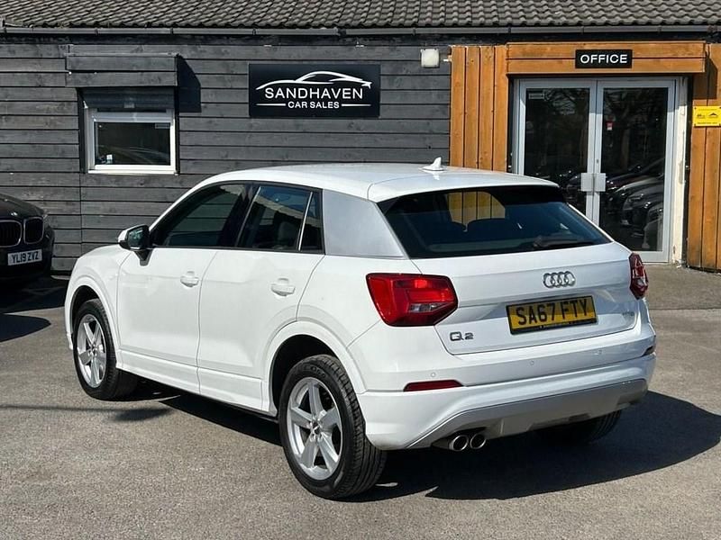 Begagnad Audi Q2 Sport 150 HK (110 kW) 2017 Vit SUV