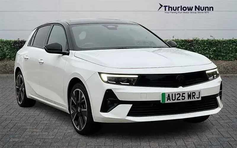 Used Vauxhall Astra Ultimate 114 kW (156 HP) 2025 Hatchback