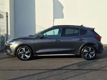 Used Ford Focus Active 125 HP (91 kW) 2023 Grey Hatchback
