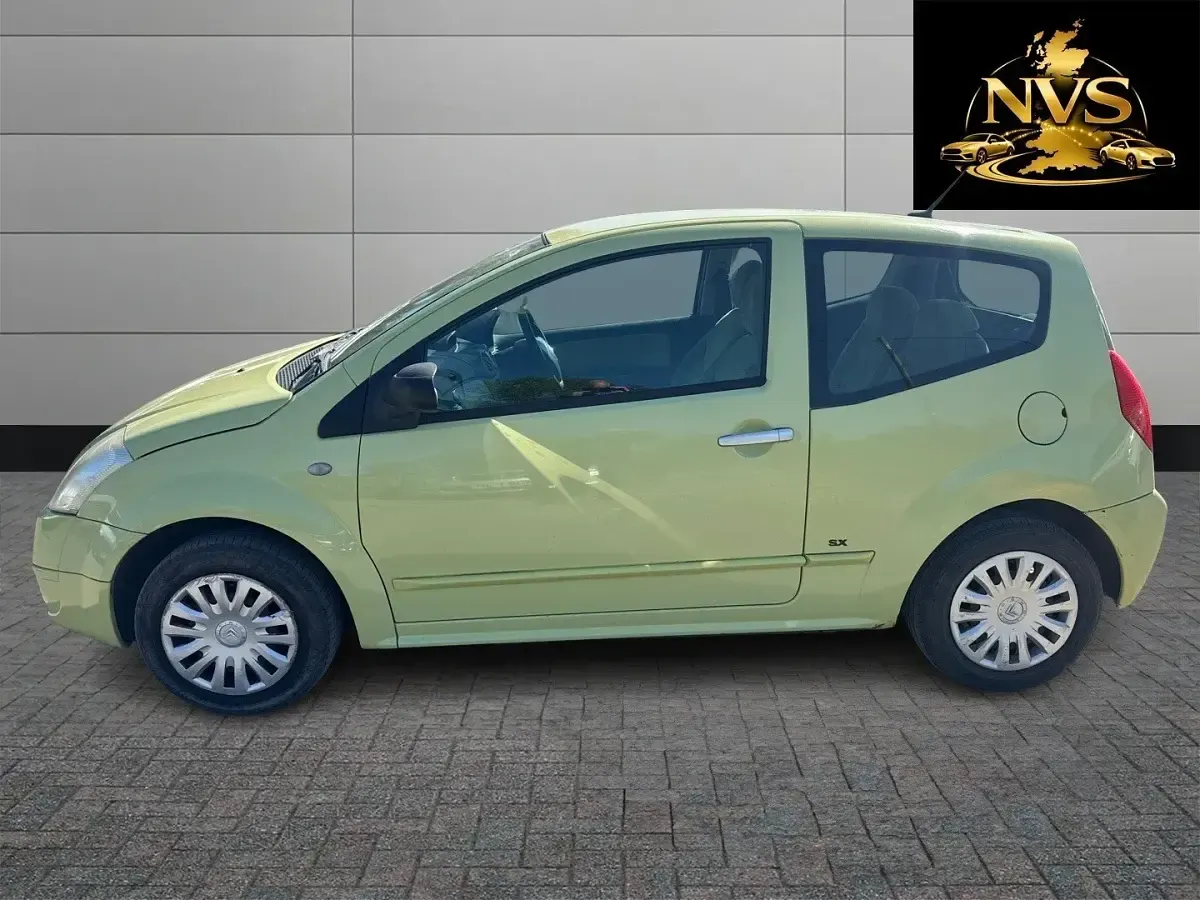 Używany Citroën C2 60 KM (44 kW) 2004 Żółty Hatchback