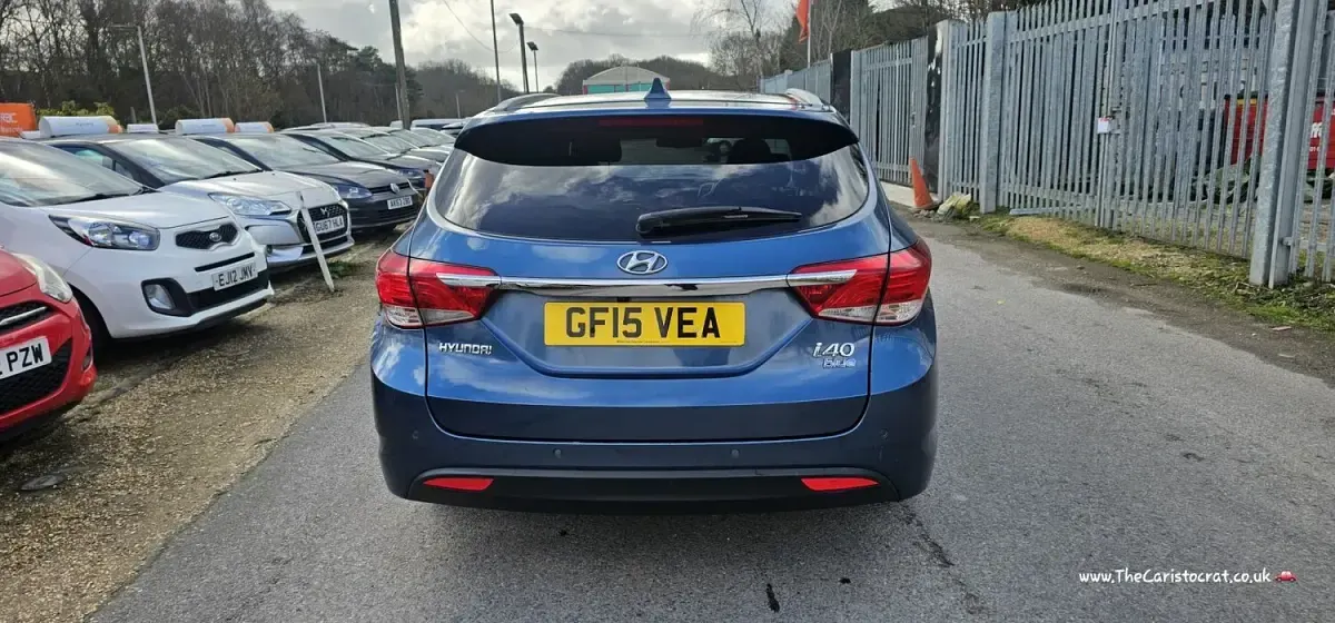 Used Hyundai i40 Style 134 HP (98 kW) 2015 Blue Estate