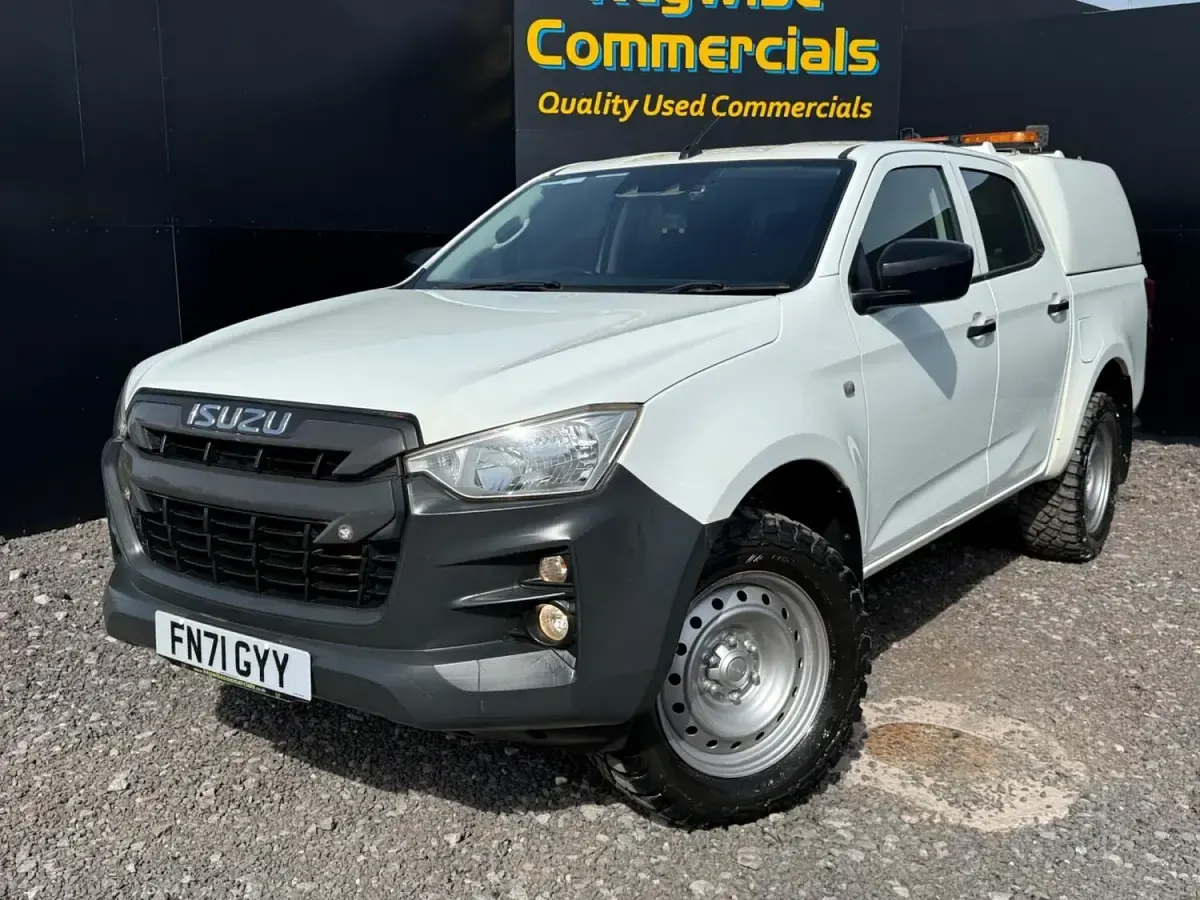 Używany Isuzu D-Max 163 KM (119 kW) 2021 Biały Pickup