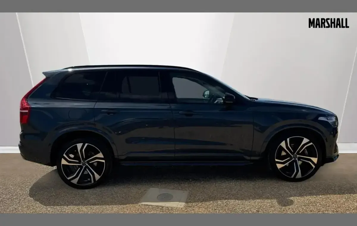 Used Volvo XC90 Ultra 455 HP (334 kW) 2025 Blue SUV