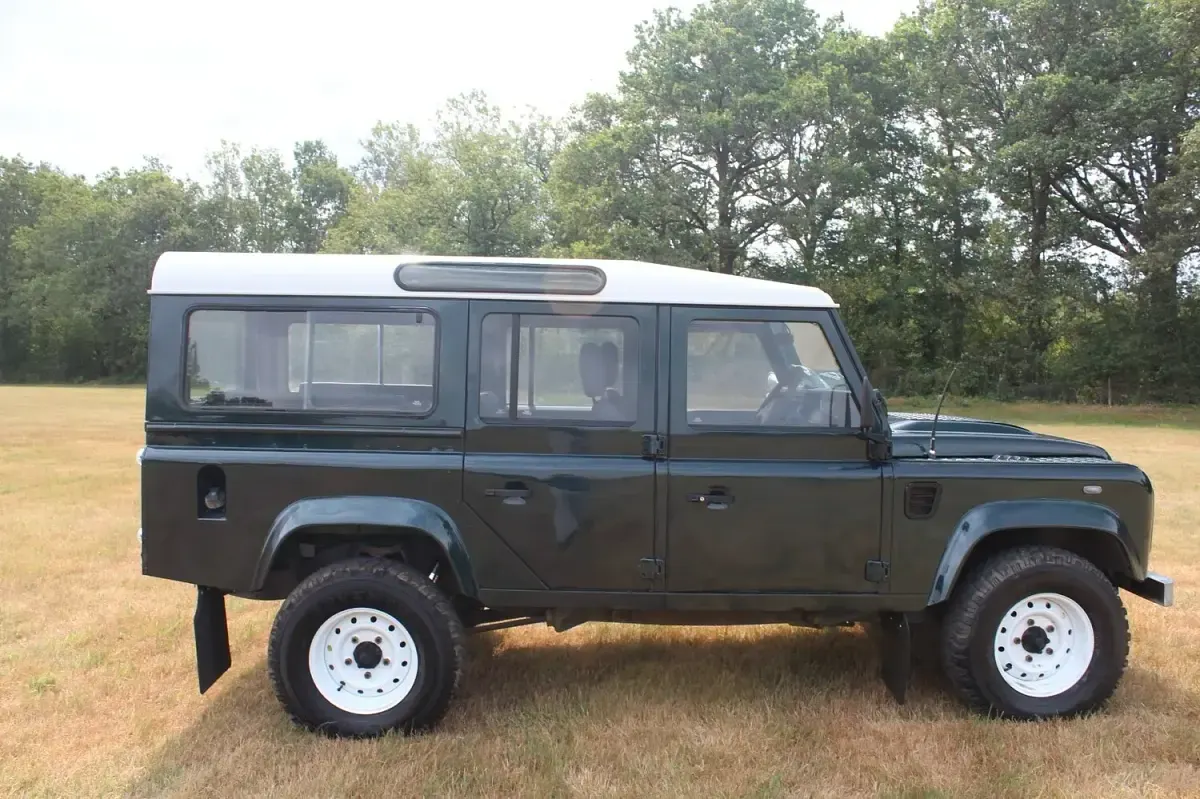 Used Land Rover Defender 1996 Green