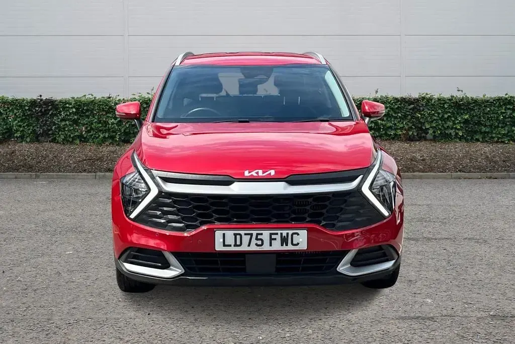 Used Kia Sportage 2025 Red SUV