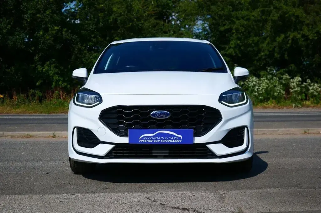 Used Ford T ST-Line 2024 White Hatchback