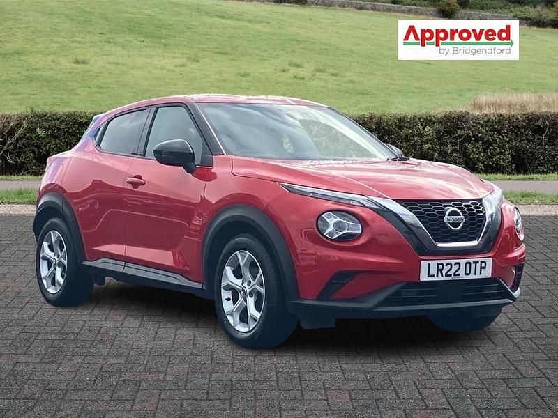 Used Nissan Juke N-Connecta 2022 Red SUV