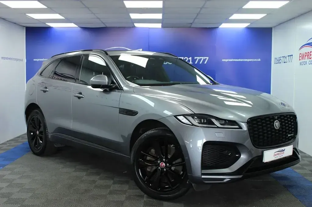 Used Jaguar F-Pace R-Dynamic 404 HP (297 kW) 2021 Grey SUV