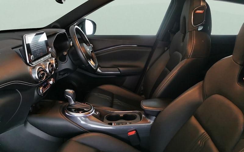 Used Nissan Juke Tekna 143 HP (105 kW) 2022 Black SUV